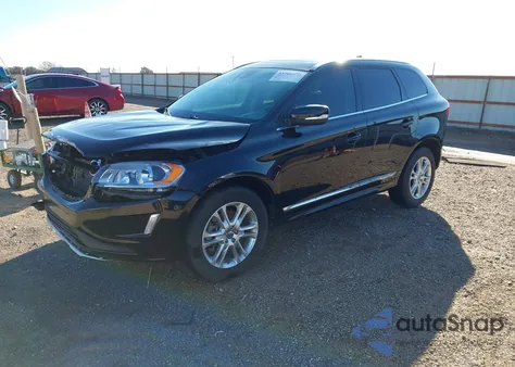 2015 Volvo Xc60 T5 Premier z USA, uszkodzony, nr VIN YV440MDB9F2614611